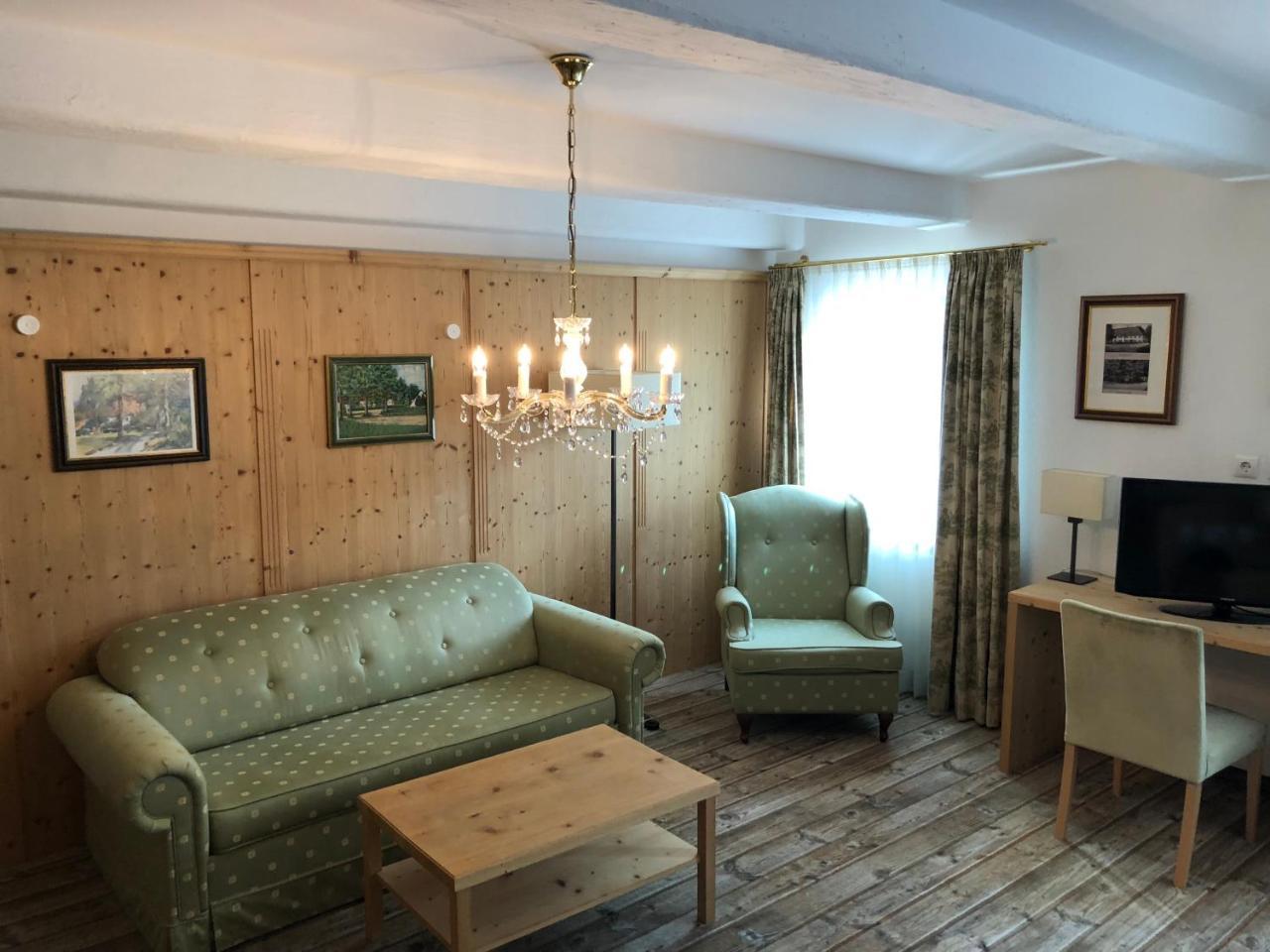 Forsthaus Woernbrunn Hotel Grünwald Eksteriør billede